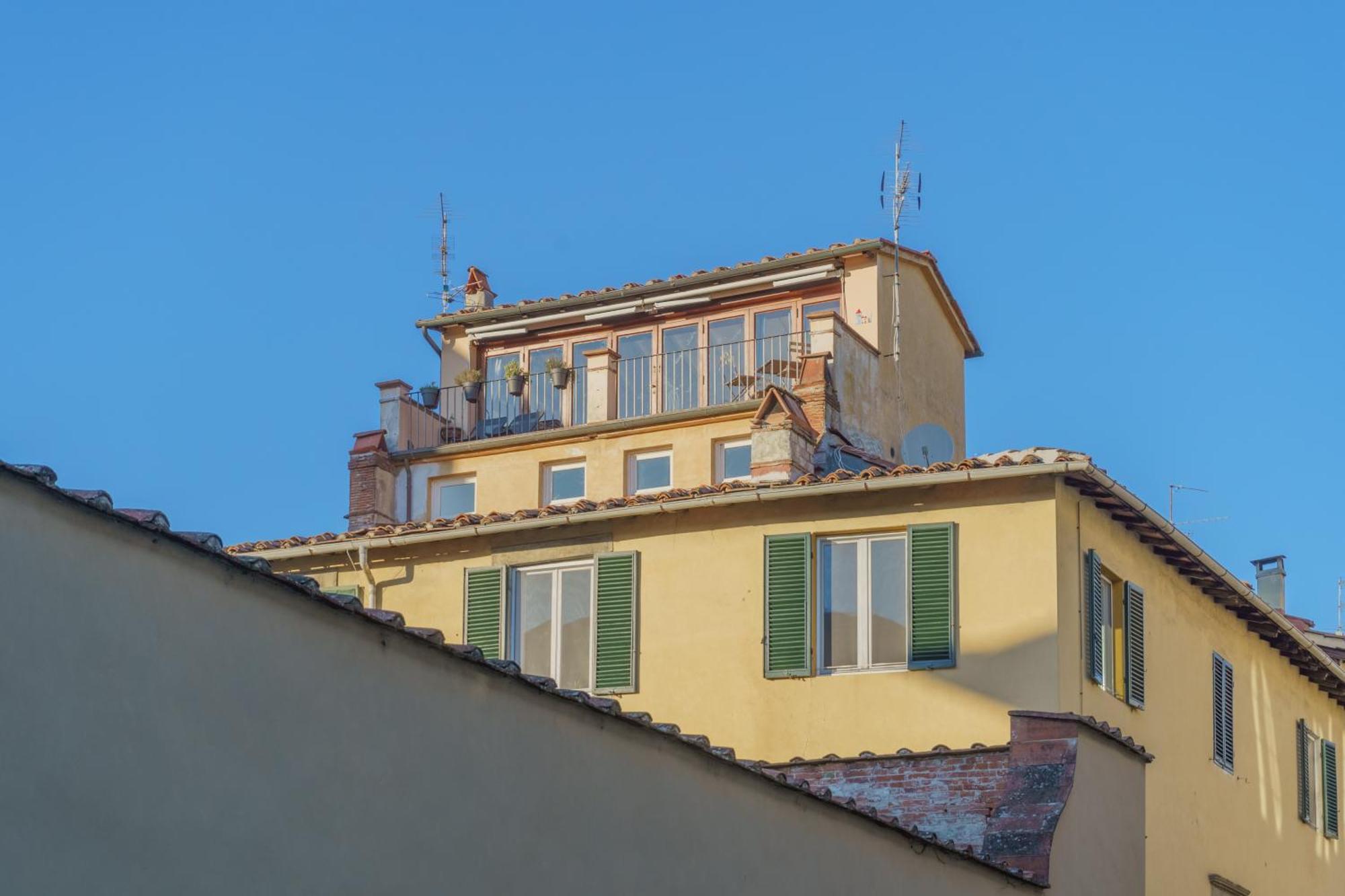 Terrazza Coccode' Spazioso Con Vista Mozzafiato! ลุคคา ภายนอก รูปภาพ