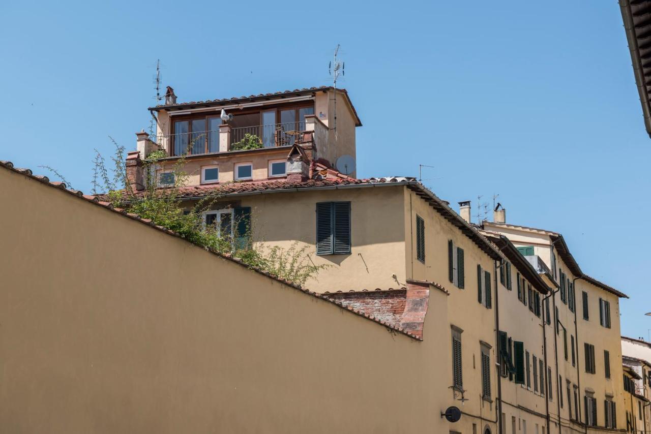 Terrazza Coccode' Spazioso Con Vista Mozzafiato! ลุคคา ภายนอก รูปภาพ
